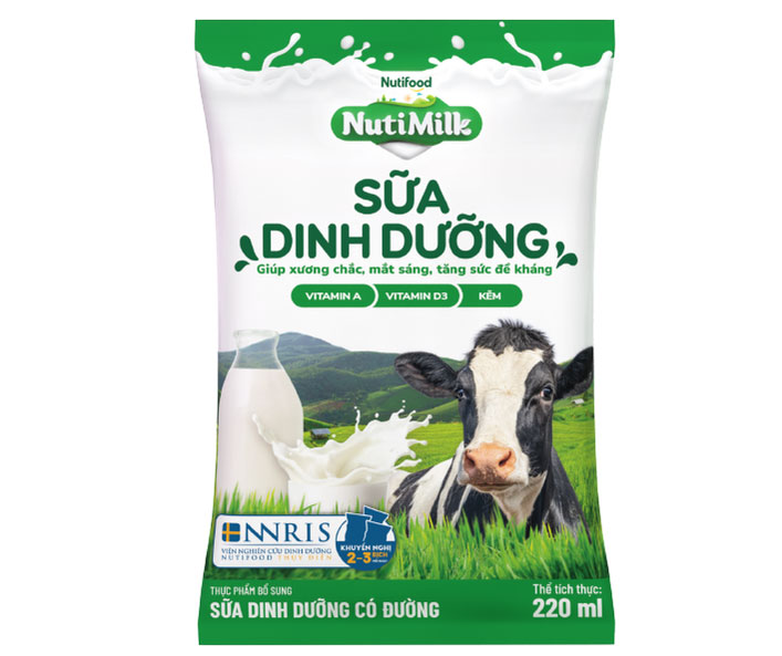 Sữa dinh dưỡng có đường Nutimilk bịch 220ml